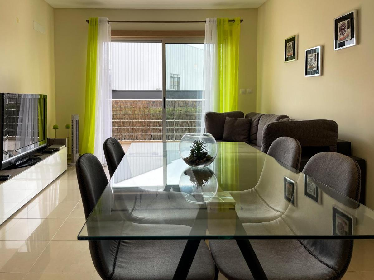 أولوز داغوا One Bedroom Apartment - Olhos De Gua - Next To The Supermarket Intermarch المظهر الخارجي الصورة